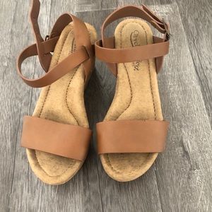 Wedges /tan